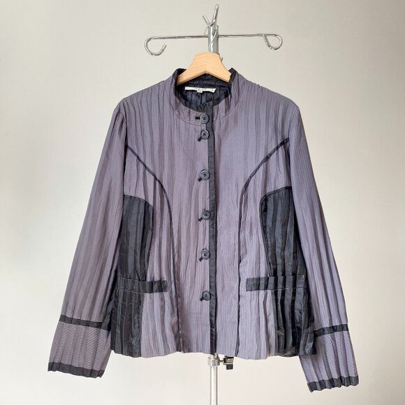 🍂 Y2K Black & Gray Pleated Structured Mao Neckline Oriental-Inspired Button Dow - Picture 1 of 6